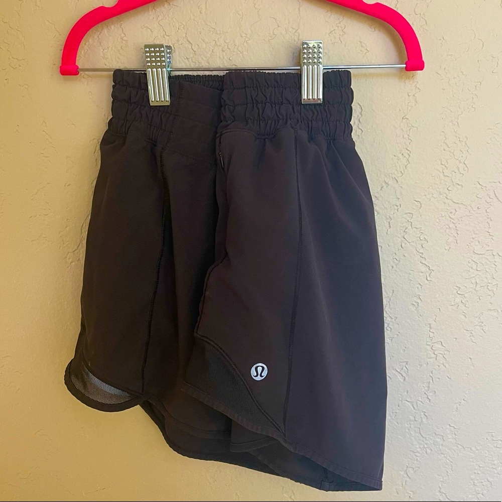 Lululemon Athletica: hotty hot shorts